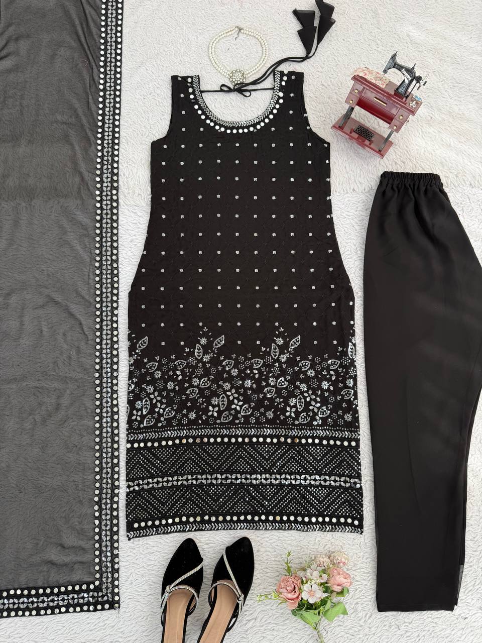 💎 Real Mirror Work Georgette Suit – Shine with Timeless Elegance