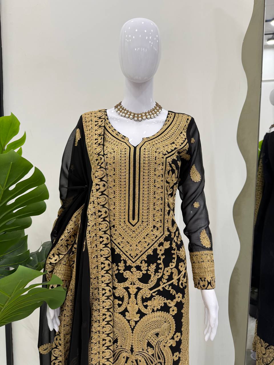🌺 Chinese stich Georgette Suit – Effortless Elegance with Modern Grace