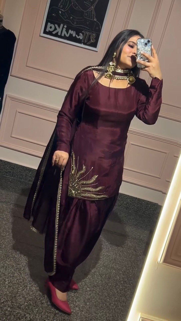 ✨ Elegant Natural Crepe Silk Suit Set ✨