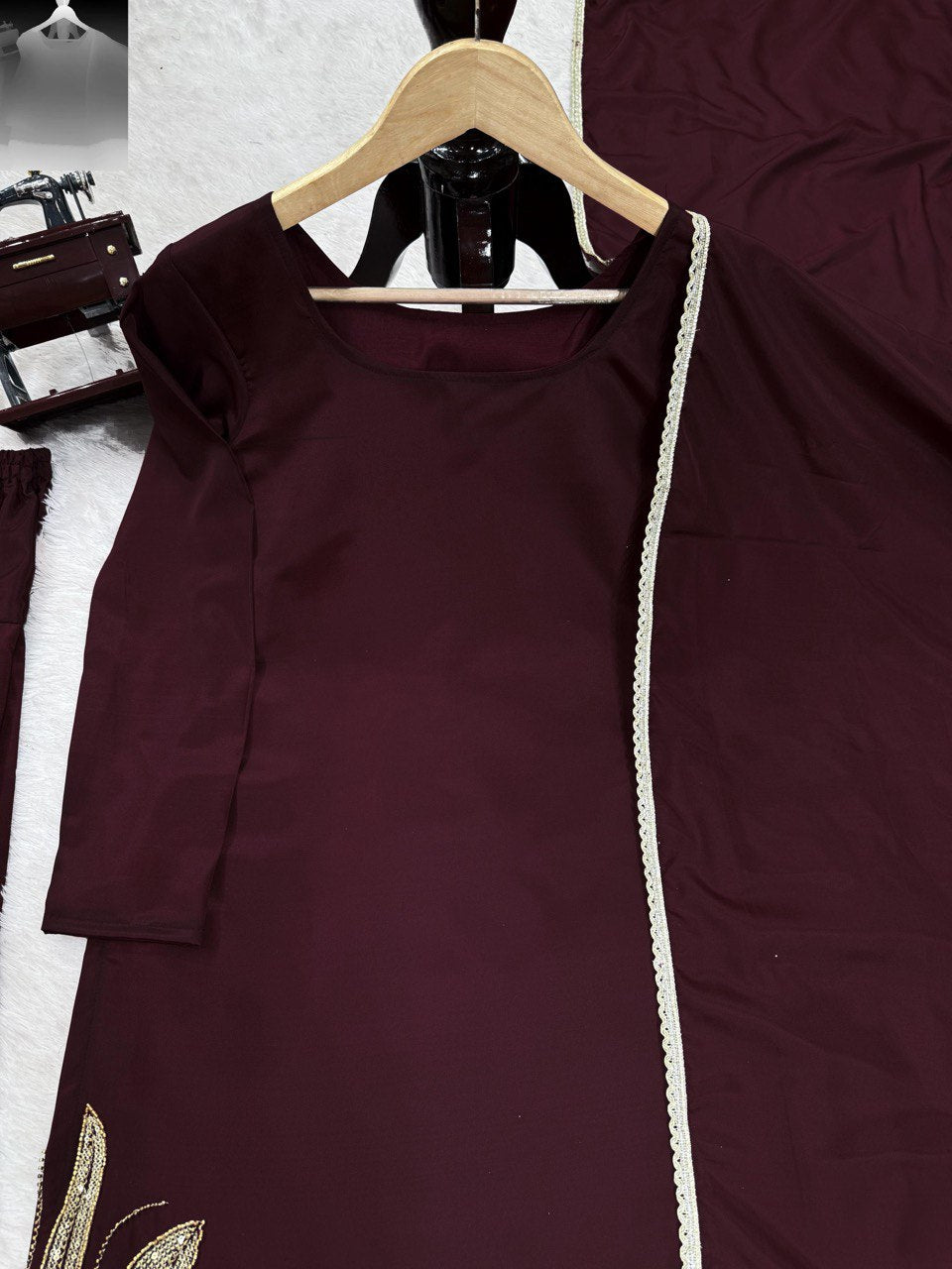 ✨ Elegant Natural Crepe Silk Suit Set ✨