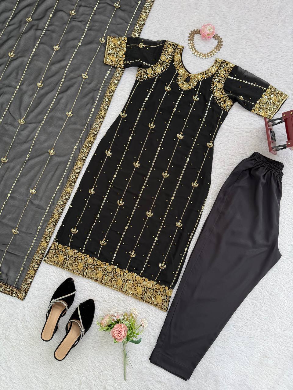 🩵 Elegant Rivet Moti Sequence Suit – Effortless Grace in Every Stitch