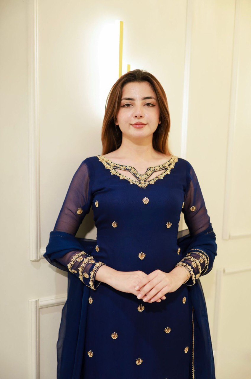 “Elegant Faux Georgette Thread Work Suit Set with Fancy Lace Dupatta”