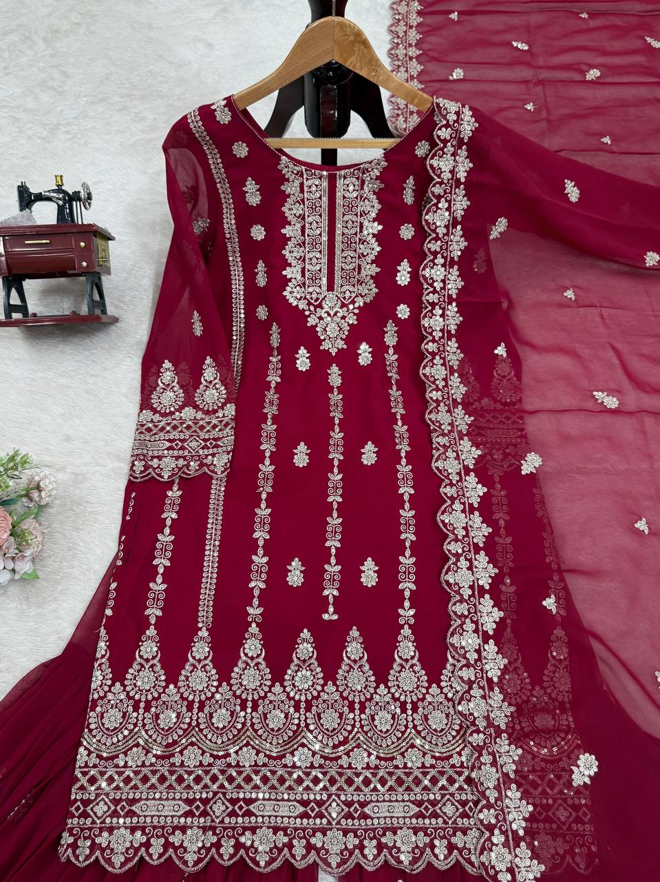 ✨ Elegant Faux Georgette Sarara Set ✨