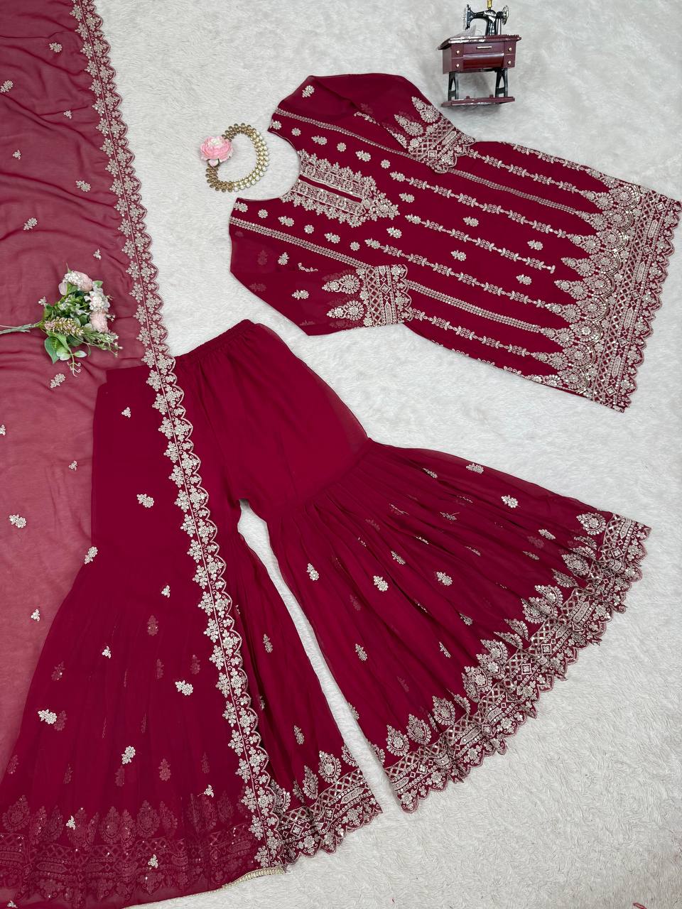 ✨ Elegant Faux Georgette Sarara Set ✨