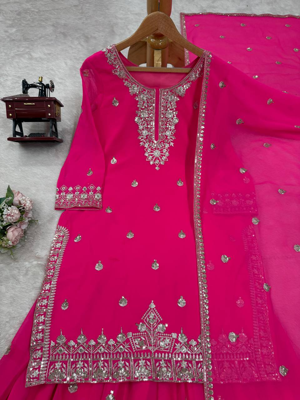 ✨ Elegant Faux Georgette Suit Set ✨