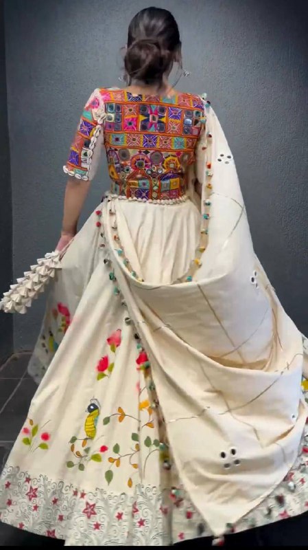 🌸 Royal Reverie: Reyon 3-Piece Semi-Stitched Lehenga Set with Elegant Mirror & Thread Work