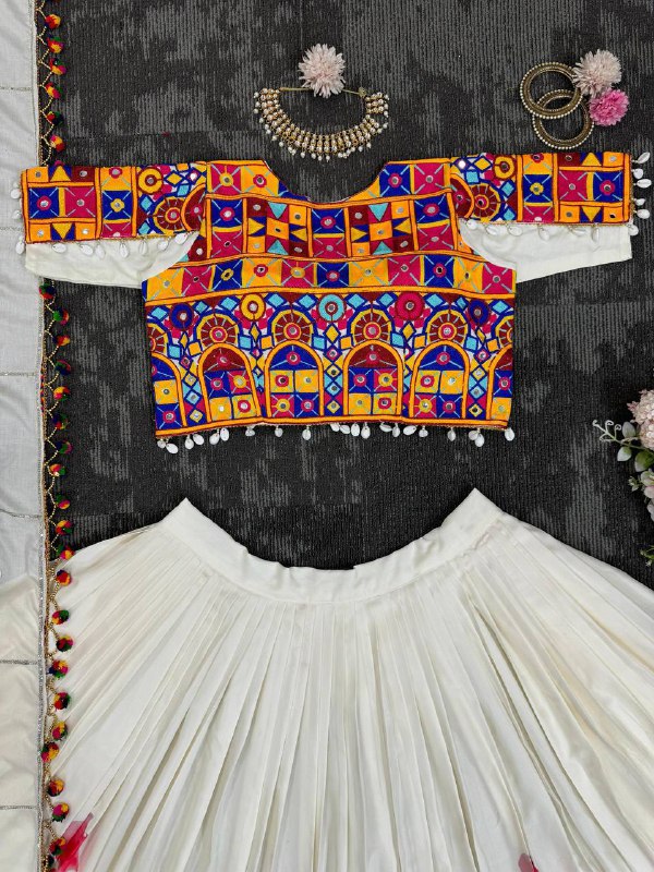 🌸 Royal Reverie: Reyon 3-Piece Semi-Stitched Lehenga Set with Elegant Mirror & Thread Work