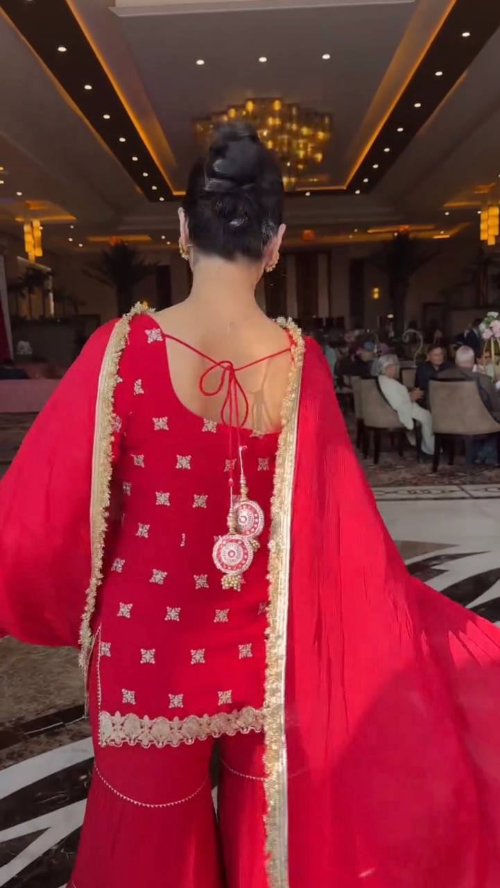 ✨ Grace in Every Thread: Premium 3-Piece Ethnic Set for Effortless Elegance