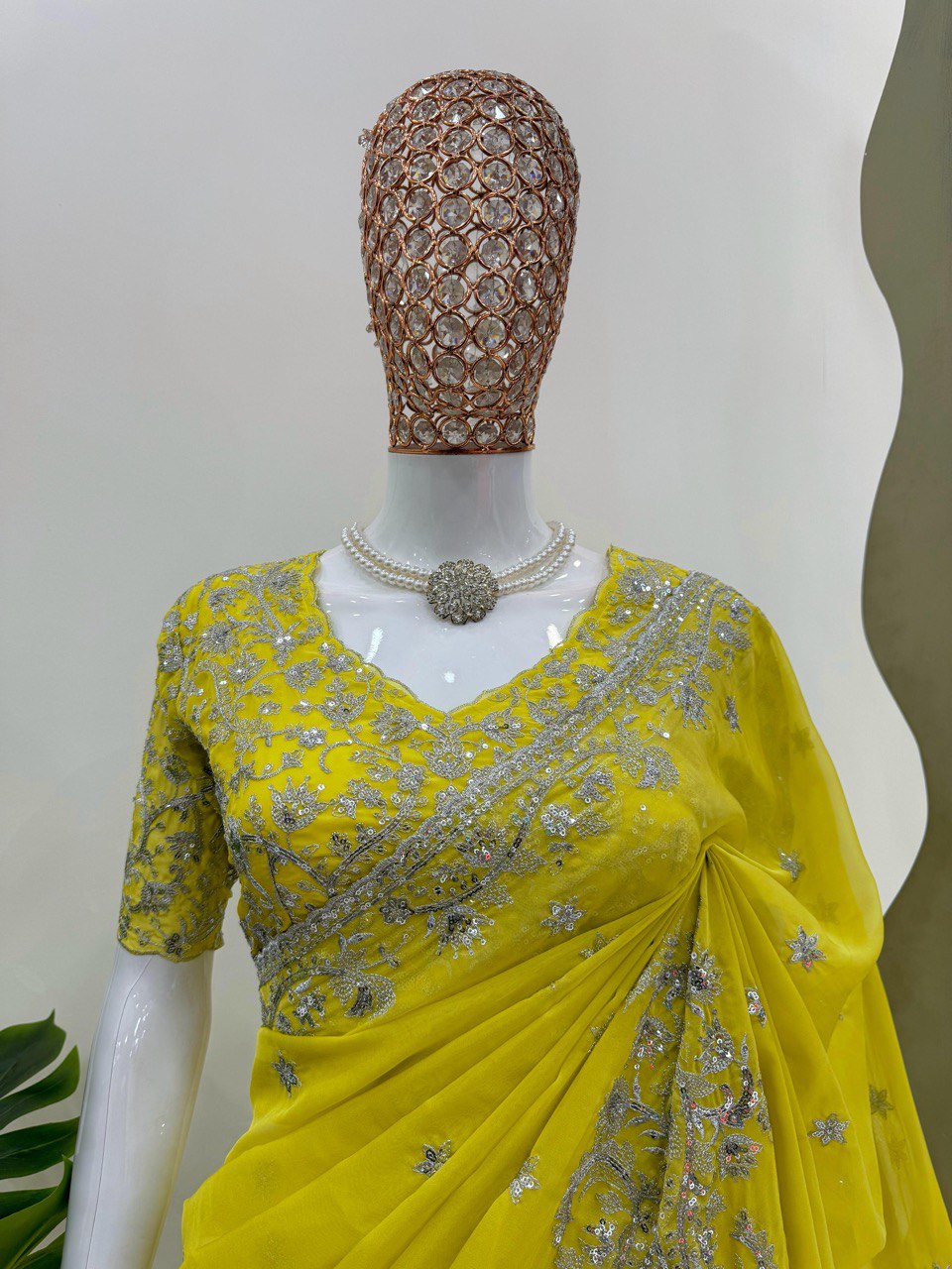 ✨ Timeless Beauty – Designer Tabby Silk Saree ✨