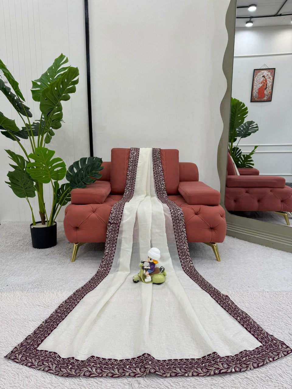 ✨ Graceful Radiance – Designer Crunchy Silk Saree ✨