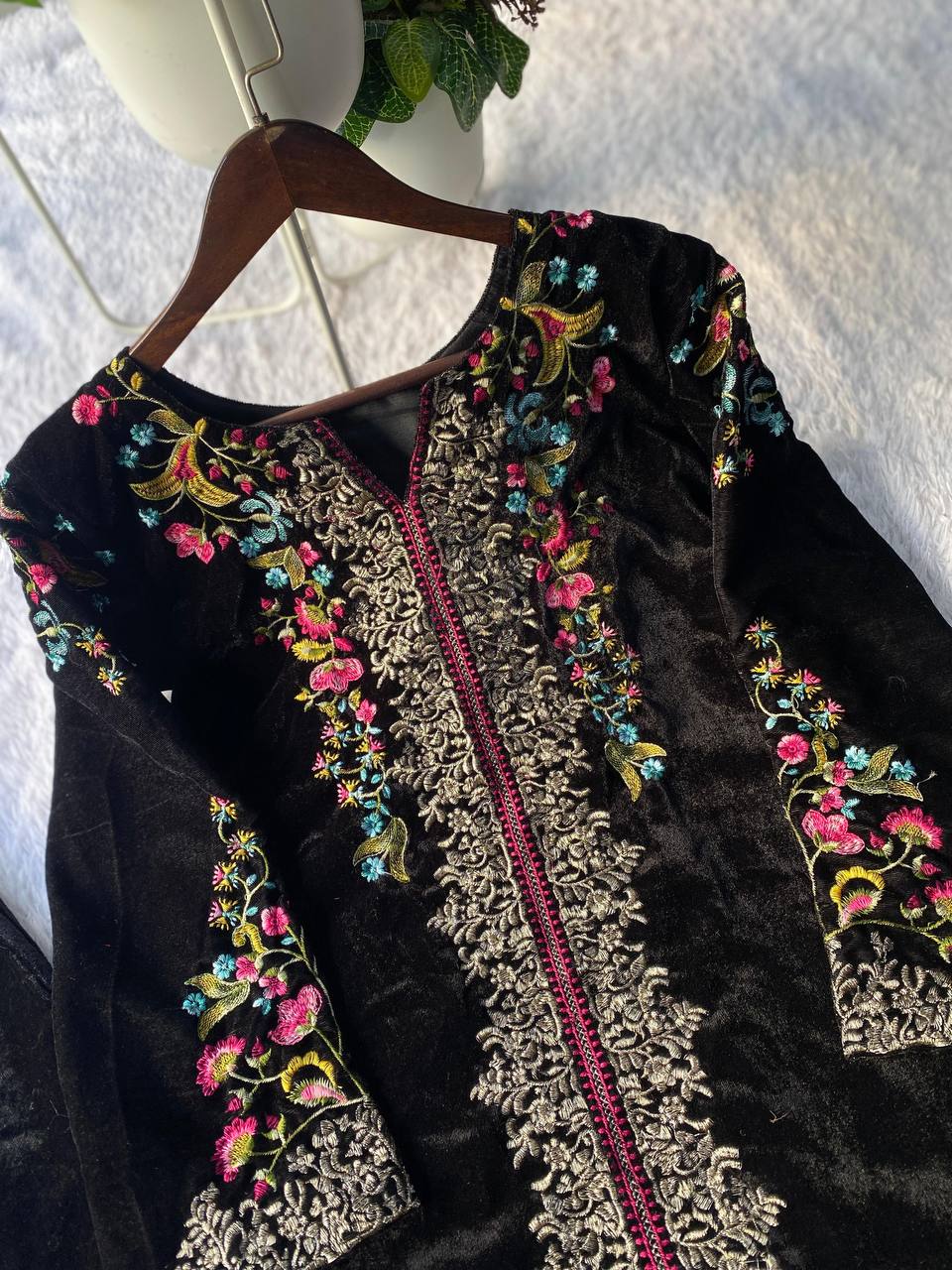 Winter Special Velvet Designer Co-Ord Set-BE-426