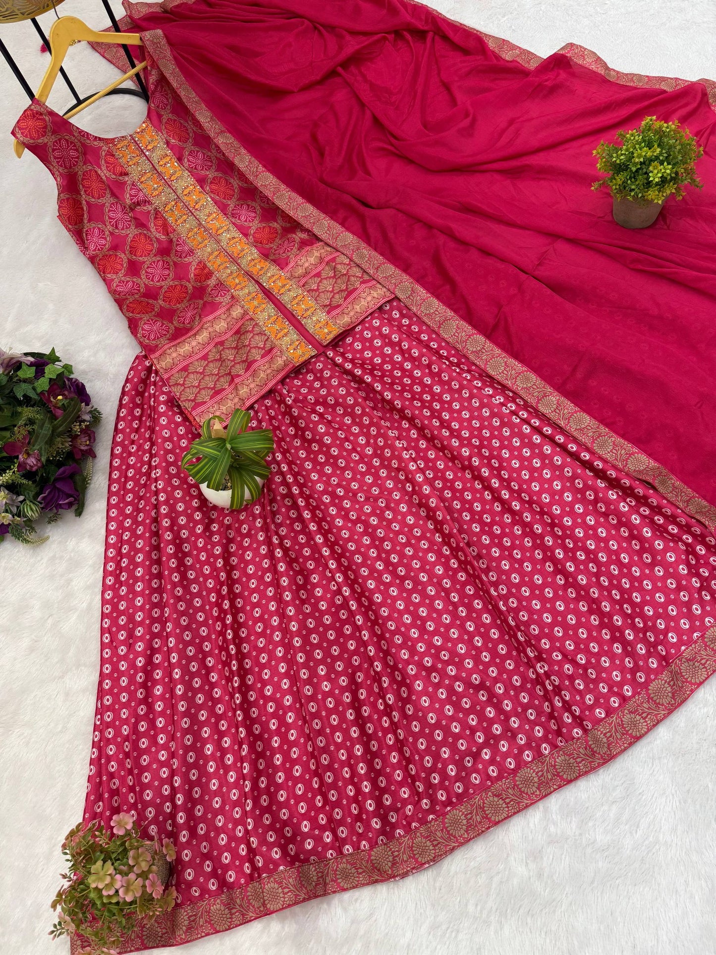 3 PIECE DESIGNER TOP, LEHENGA & DUPATTA SET SET-ST-1118  🥻✨