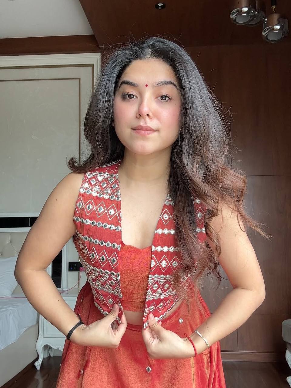 ✨ Heavy Boutique Elegance - Lehenga Set - QRC-381 👗💫