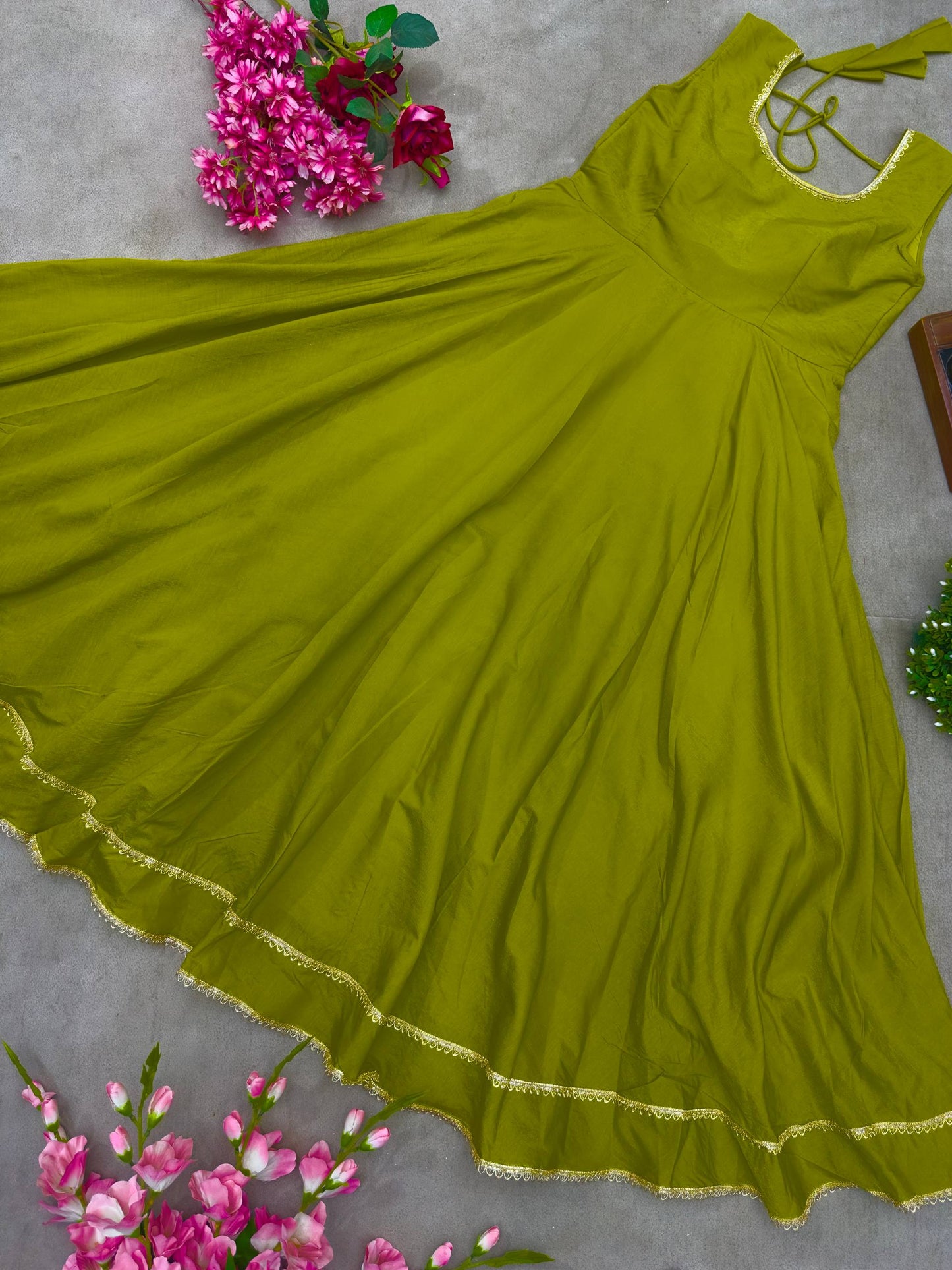 Mehndi Magic – Festive Designer Set -DVD-5137✨💚💚✨