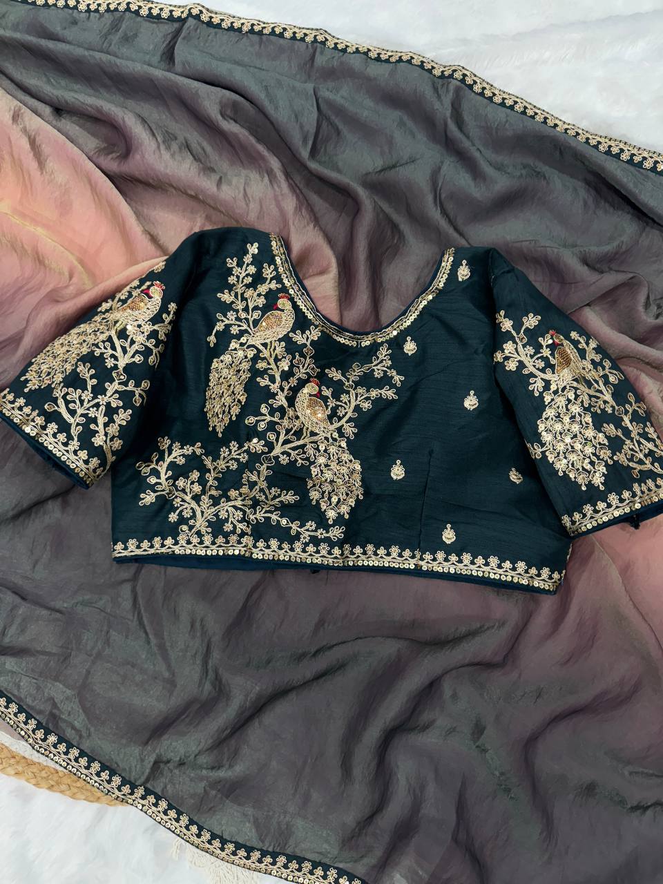 Shaded Space Silk Saree – Elegance That Shines! -NC-5489 🌈✨💖