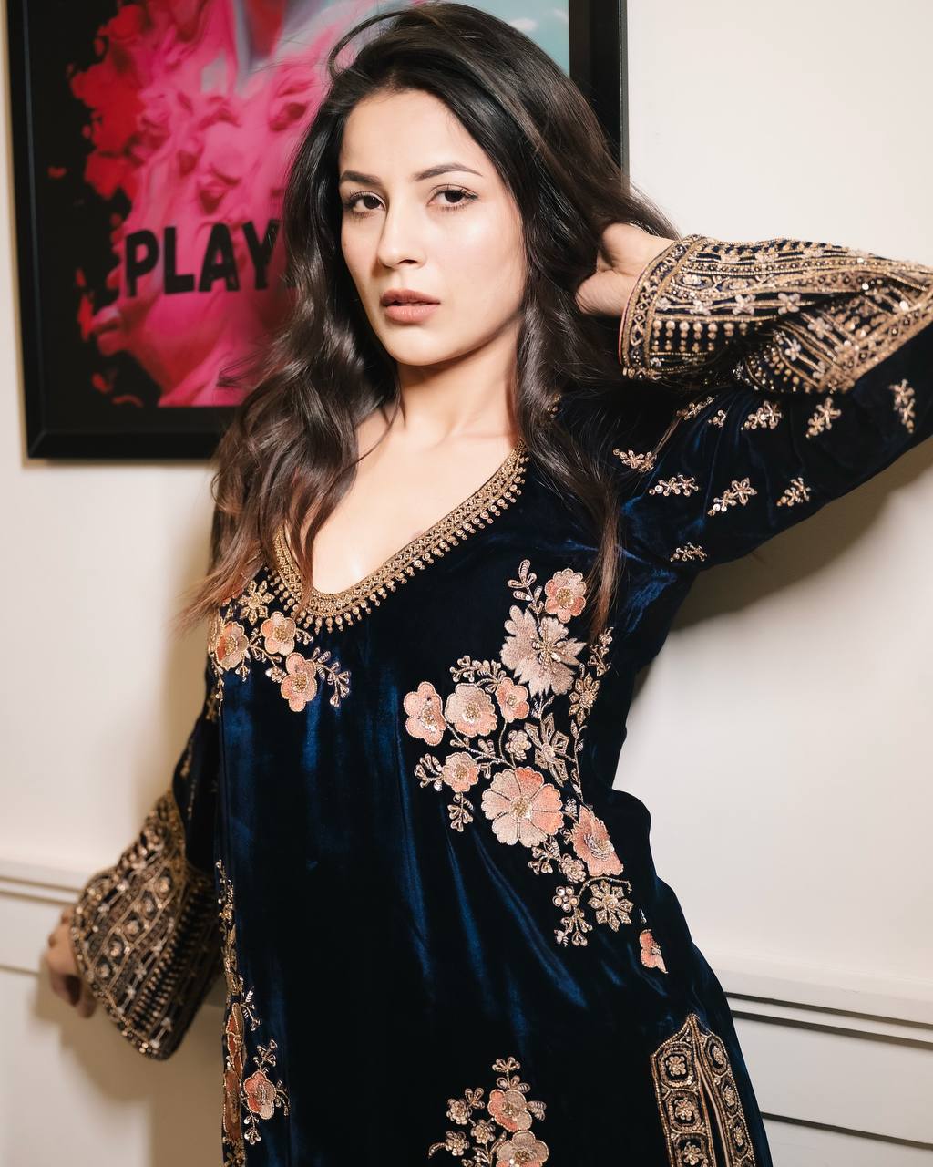 💫 Premium Velvet Elegance Suit Set – Shine in Style - KD - 1488 👗✨