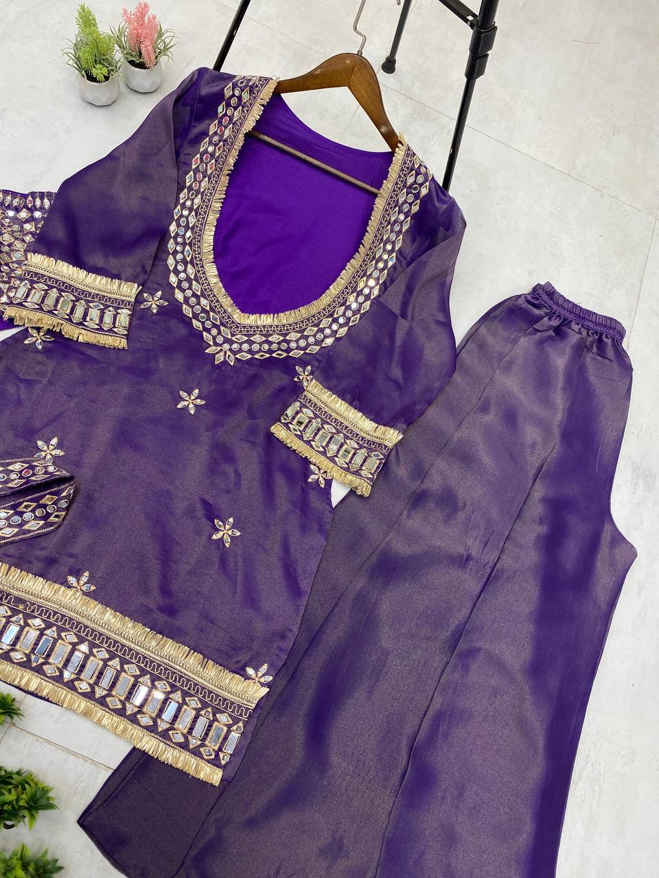 EXCLUSIVE 4-PIECE MIRROR-WORK PLAZZO SET-LG-2015💫✨✨💫