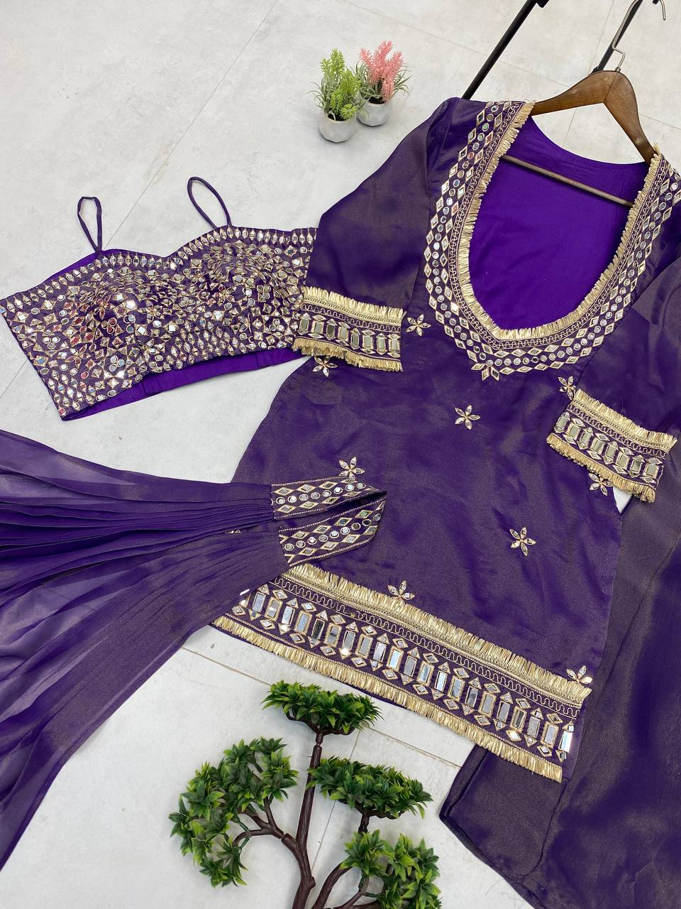 EXCLUSIVE 4-PIECE MIRROR-WORK PLAZZO SET-LG-2015💫✨✨💫