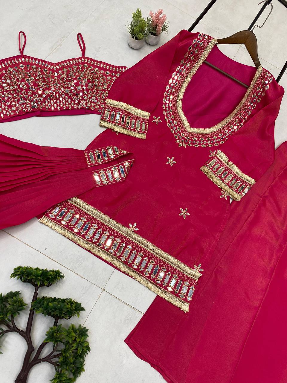 EXCLUSIVE 4-PIECE MIRROR-WORK PLAZZO SET-LG-2015💫✨✨💫