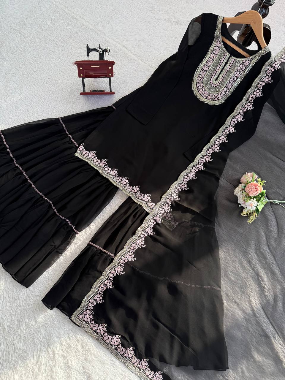 🎀 Elegant & Ethnic – Designer Sharara Set - KD - 1537🌟💃