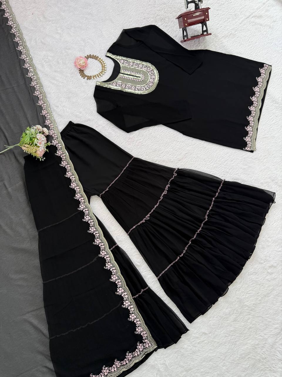 🎀 Elegant & Ethnic – Designer Sharara Set - KD - 1537🌟💃