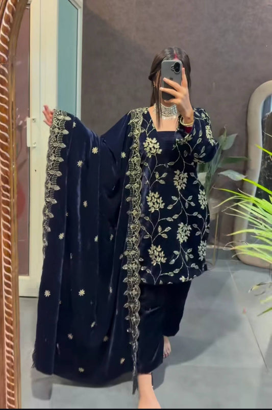 Velvet Royalty Suit Set✨ 👑 ✨