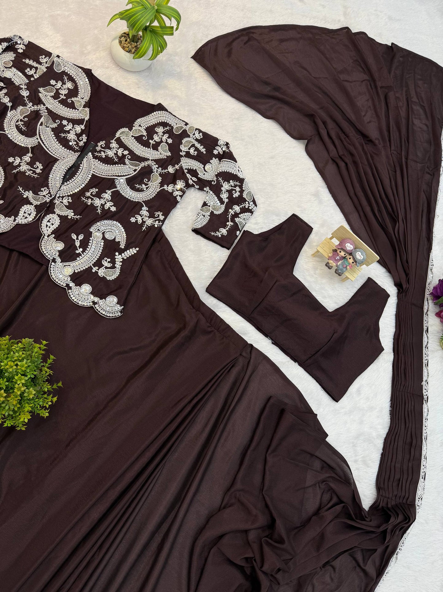 Super Stylish Ready-to-Wear Drape Saree-ST-1135👀💃