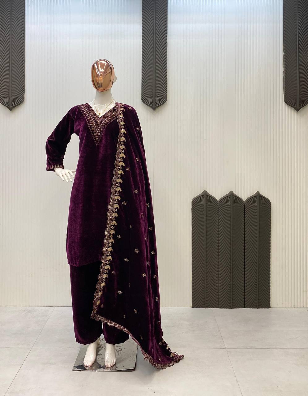 2025 Premium Velvet Winter Suit Set-LG-2023❄️✨  ✨❄️