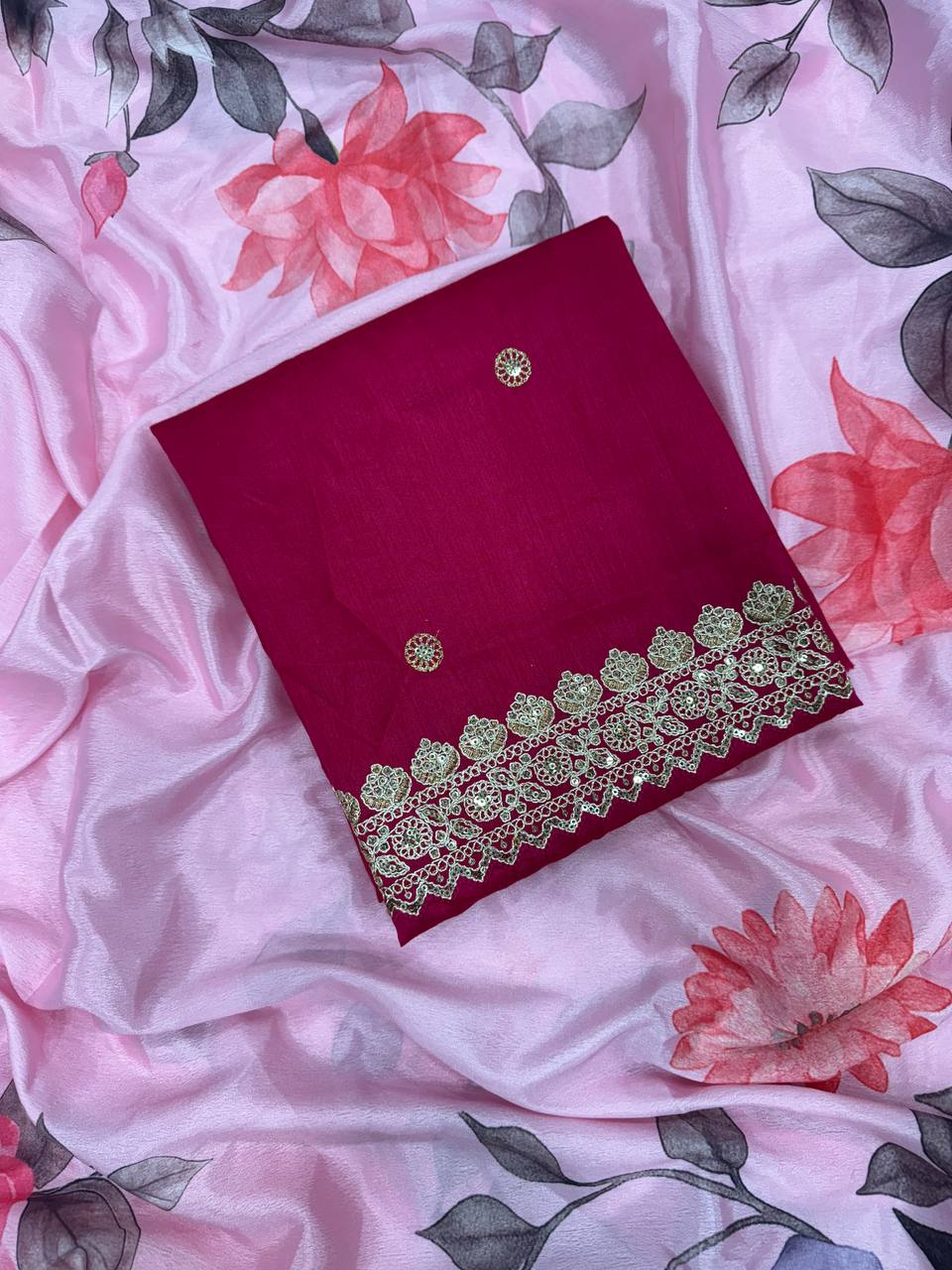 Pink Floral Chinnon Silk Saree – Mesmerizing & Modern -NC - 5493🌸🌸