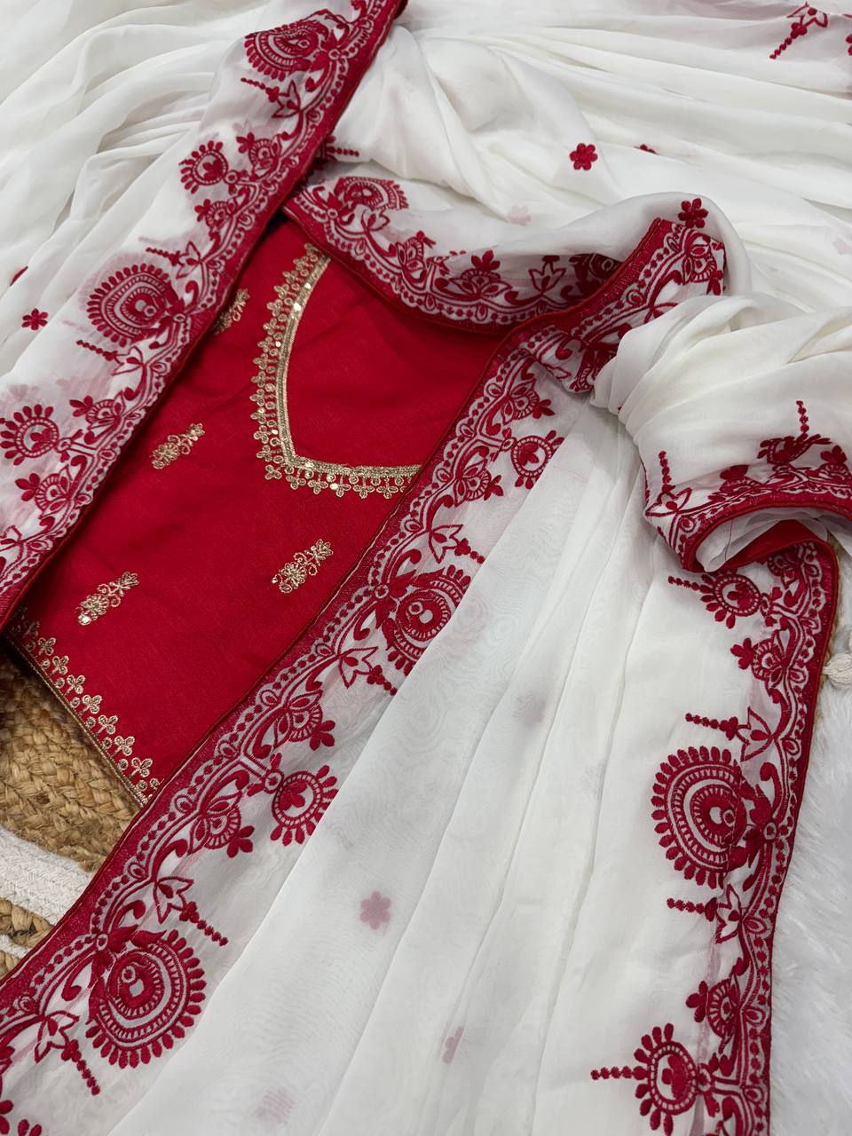 Catonic Rangoli Silk Saree – Elegance Redefined -NC - 5493 💖💖