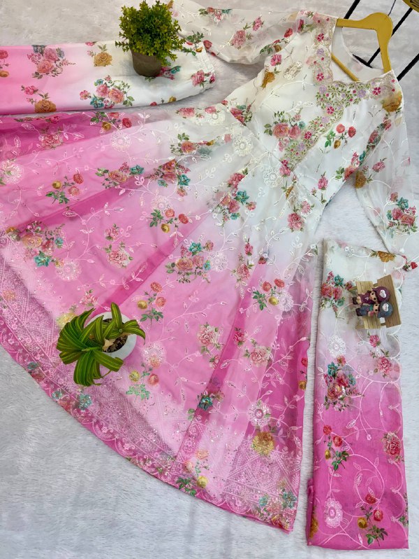 New Trending Anarkali Gown–Dupatta Set on Faux Georgette-ST-1126 💎🔥