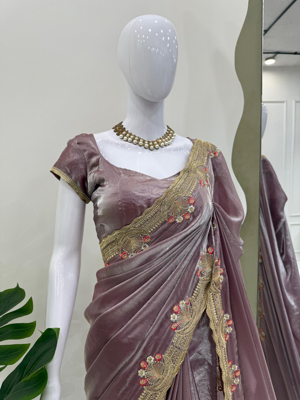 ✨ Designer Saree – Elegance Redefined ✨