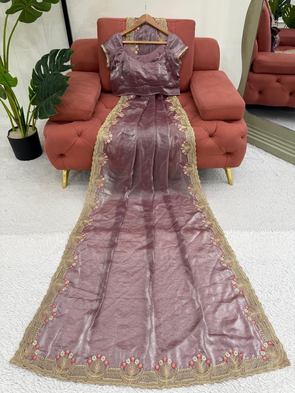 ✨ Designer Saree – Elegance Redefined ✨