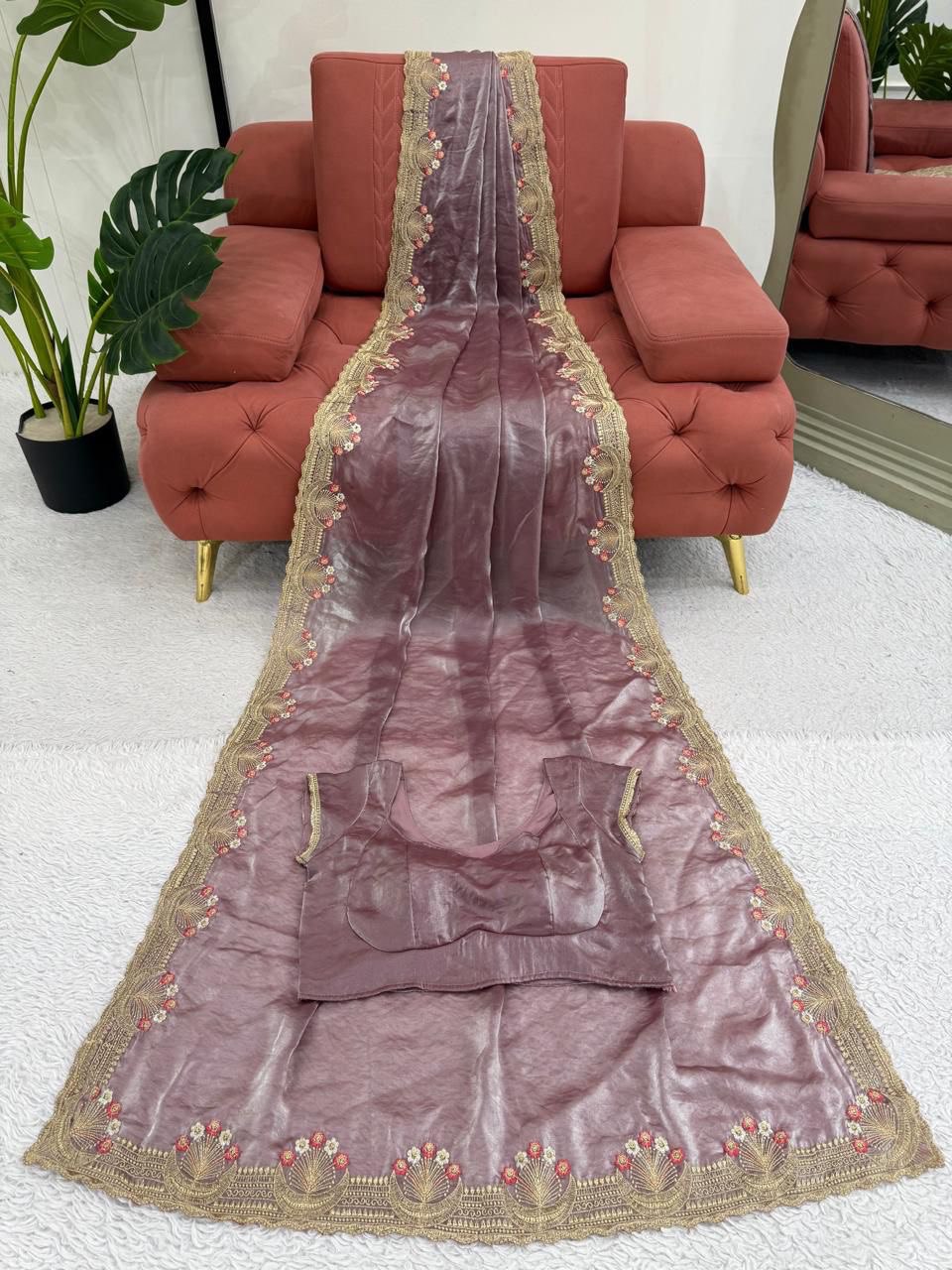 ✨ Designer Saree – Elegance Redefined ✨