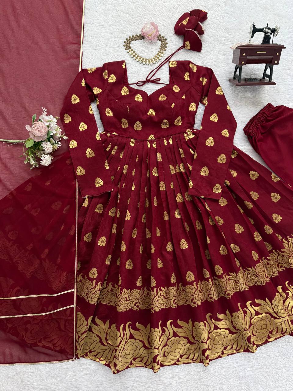 👑 Jacquard Weaving Anarkali Set – A Touch of Royal Elegance