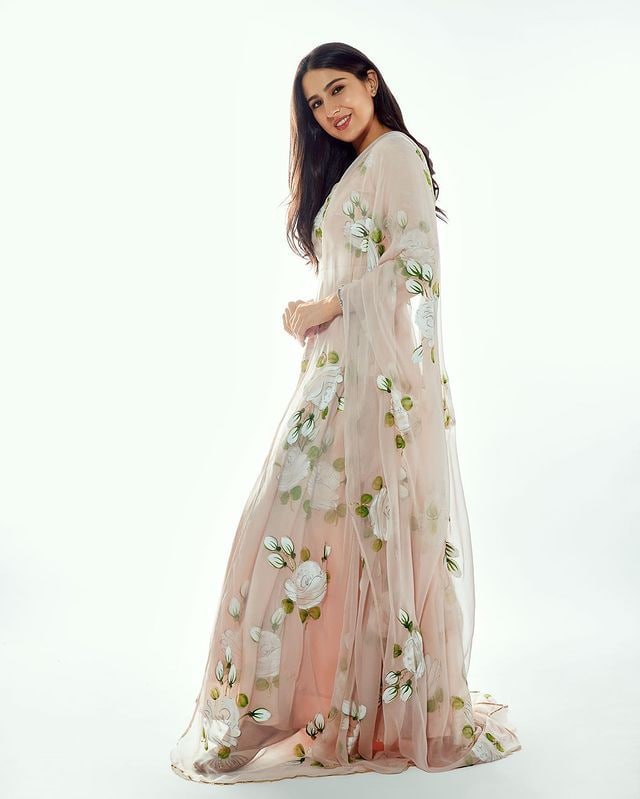 Elegant Chinon Silk Gown – New Trending Design-KD-1073 💃🌸