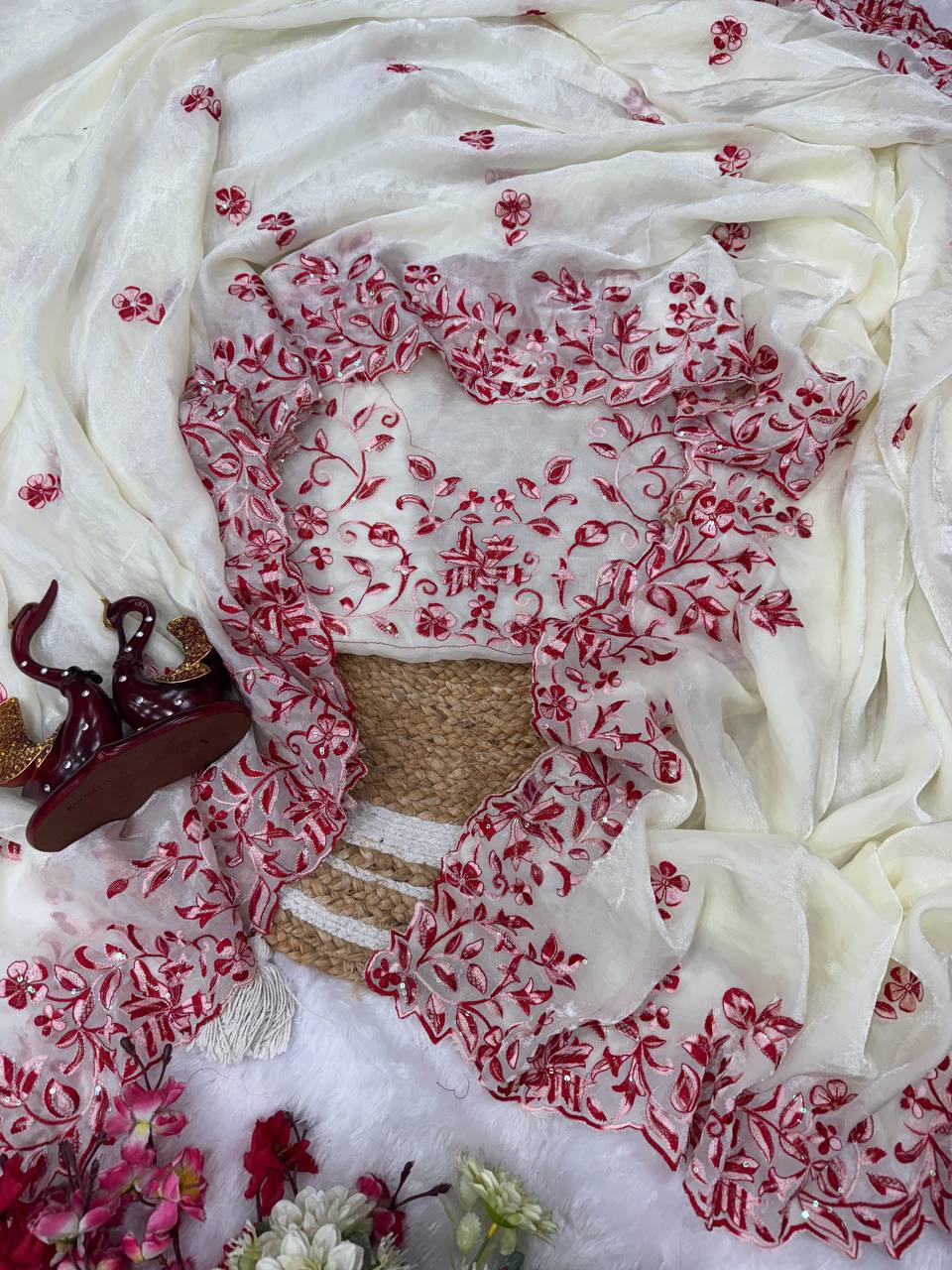 Threaded Elegance Saree Collection 🌸🌸