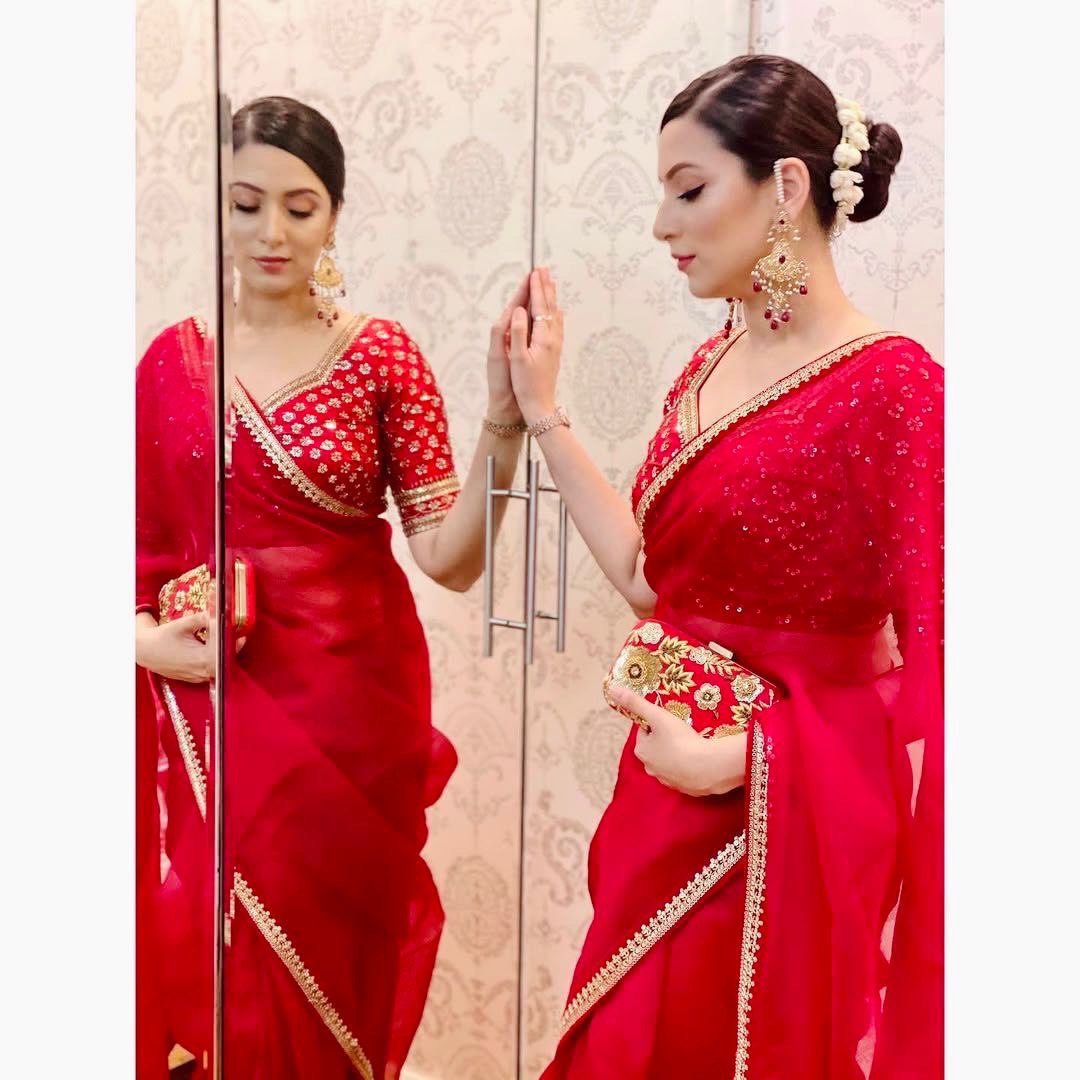 ✨ Elegant Organza Silk Designer Saree with Sequins Detailing