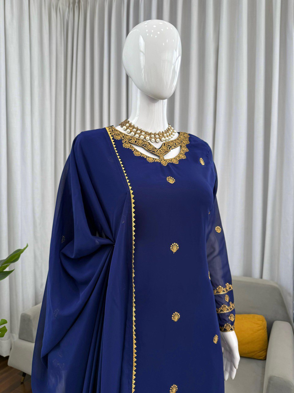 “Elegant Faux Georgette Thread Work Suit Set with Fancy Lace Dupatta”