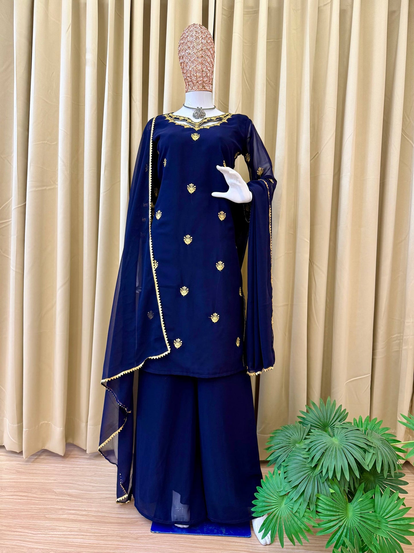 New Trending Embroidered Suit Set – Festival Special!-ST-1128 ✨🔥