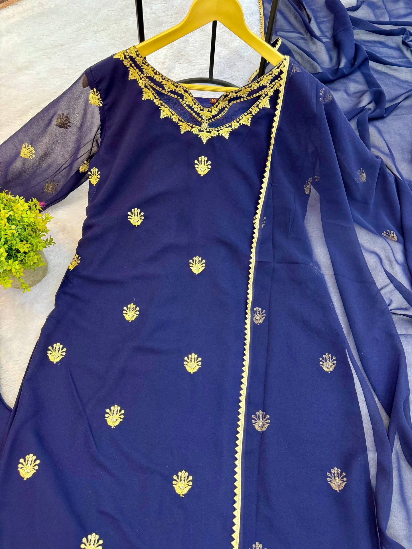 New Trending Embroidered Suit Set – Festival Special!-ST-1128 ✨🔥