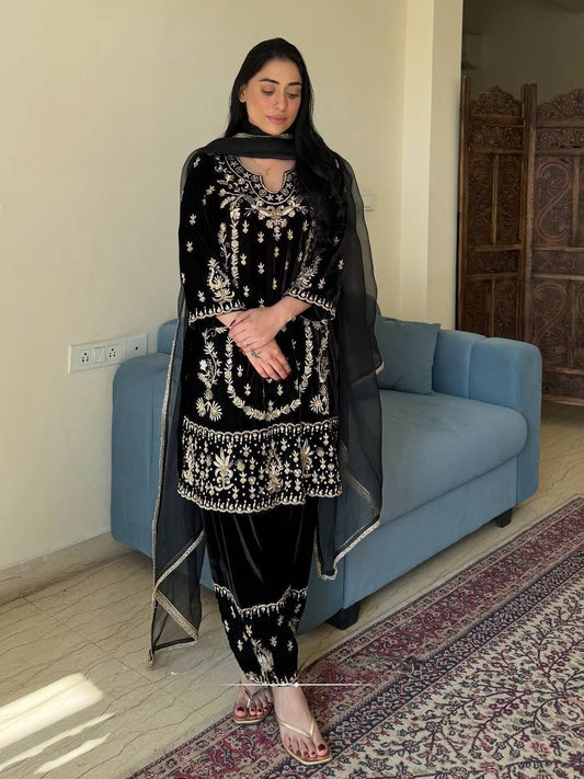 Winter Velvet Kurti | Plazzo Set | Organza Dupatta-BE-431