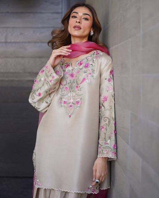 Farsi Elegance Unveiled!-BE-347 🌸💫