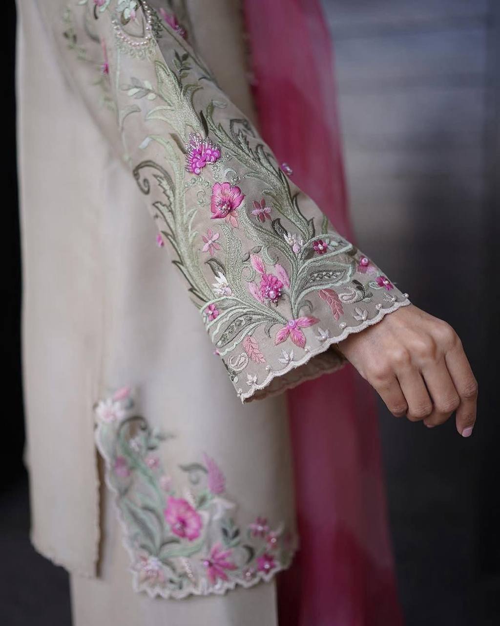 Farsi Elegance Unveiled!-BE-347 🌸💫