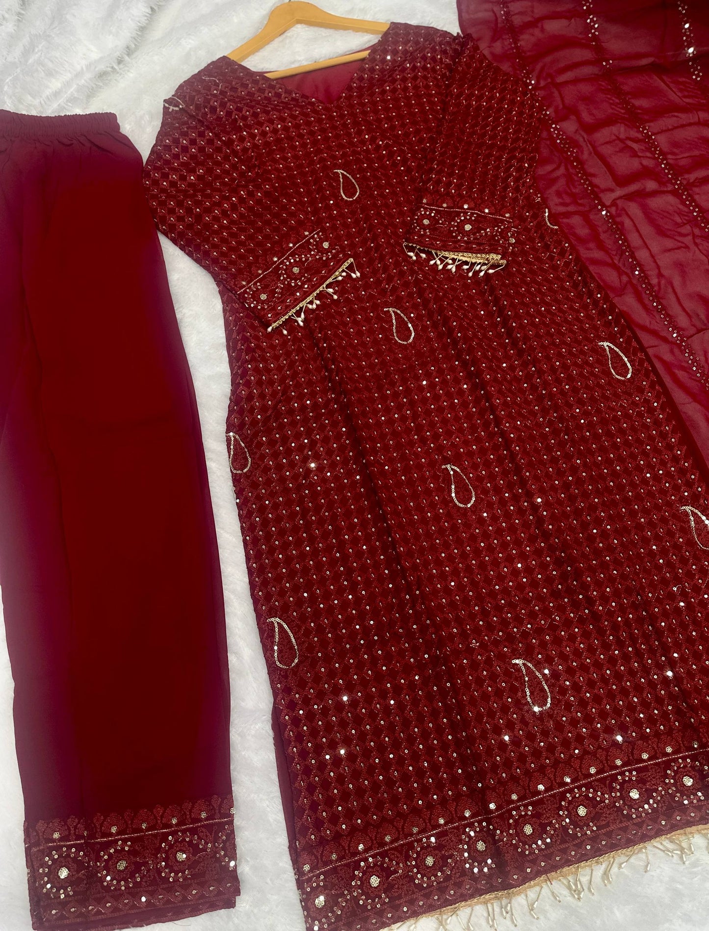 💃 Maroon Majesty Suit Set Collection-DVD-5056 ✨