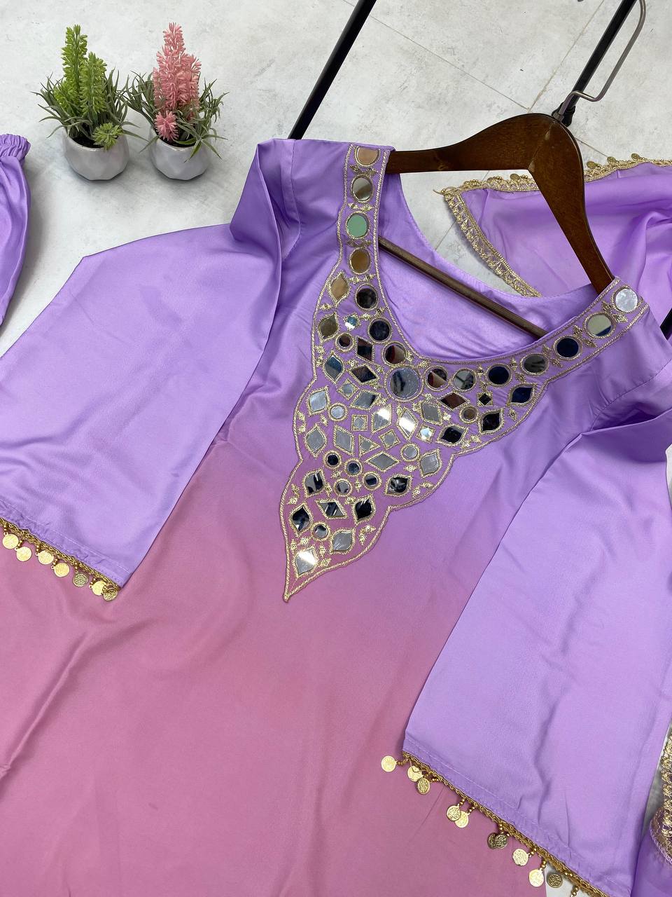 💫✨ EXCLUSIVE PRINTED CRAPE SILK 3-PIECE PLAZO SET-LG-2008 ✨💫