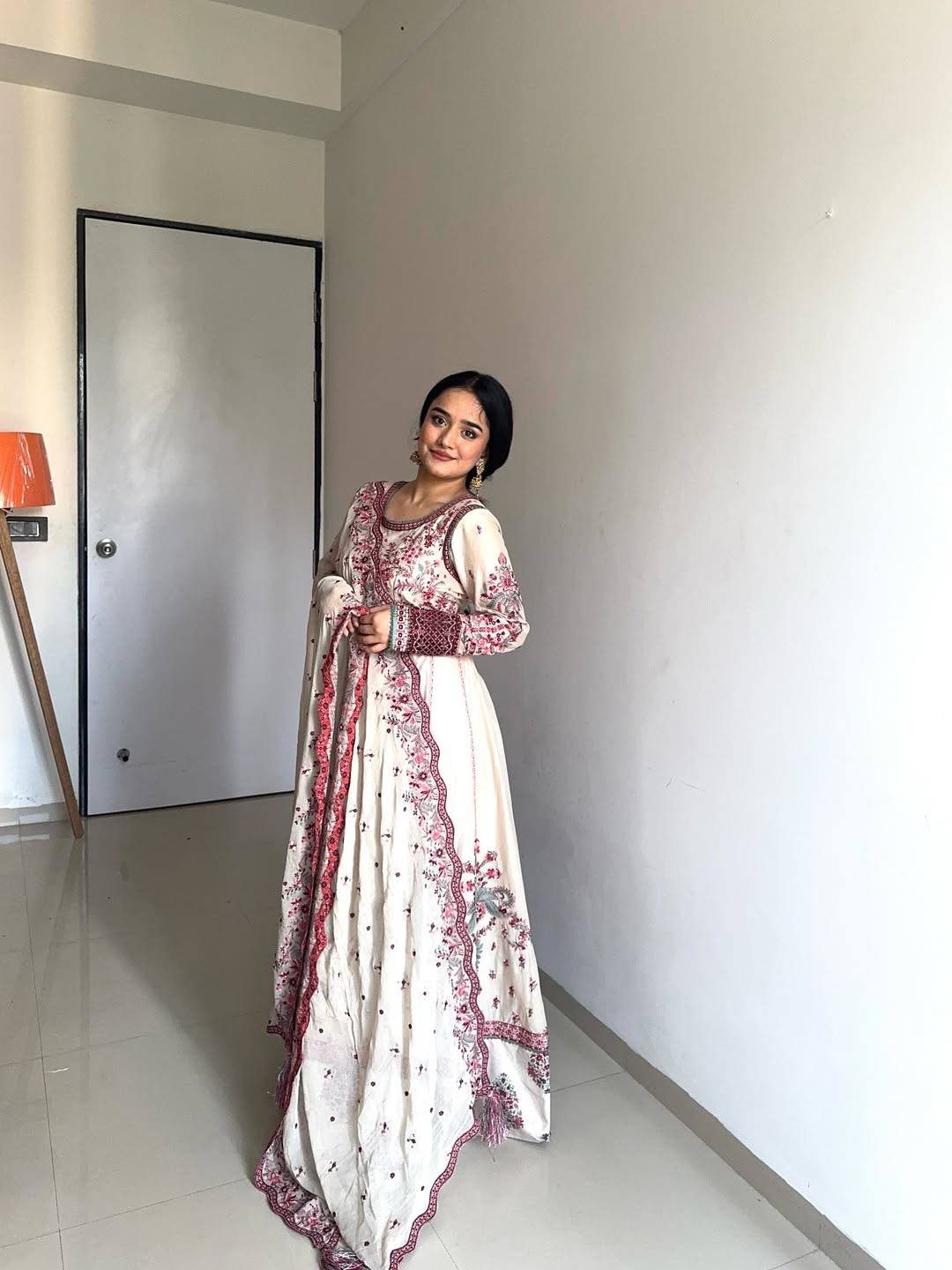 ANARKALI GOWN & DUPATTA SET-ST-1117 ✨🥻