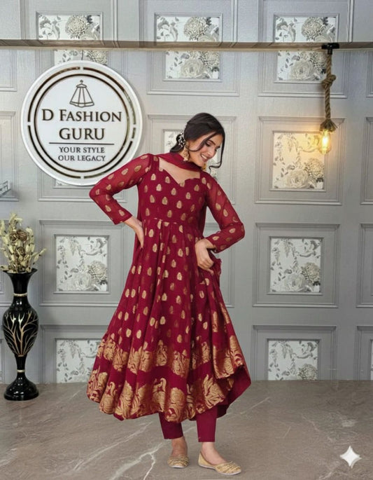 👑 Jacquard Weaving Anarkali Set – A Touch of Royal Elegance