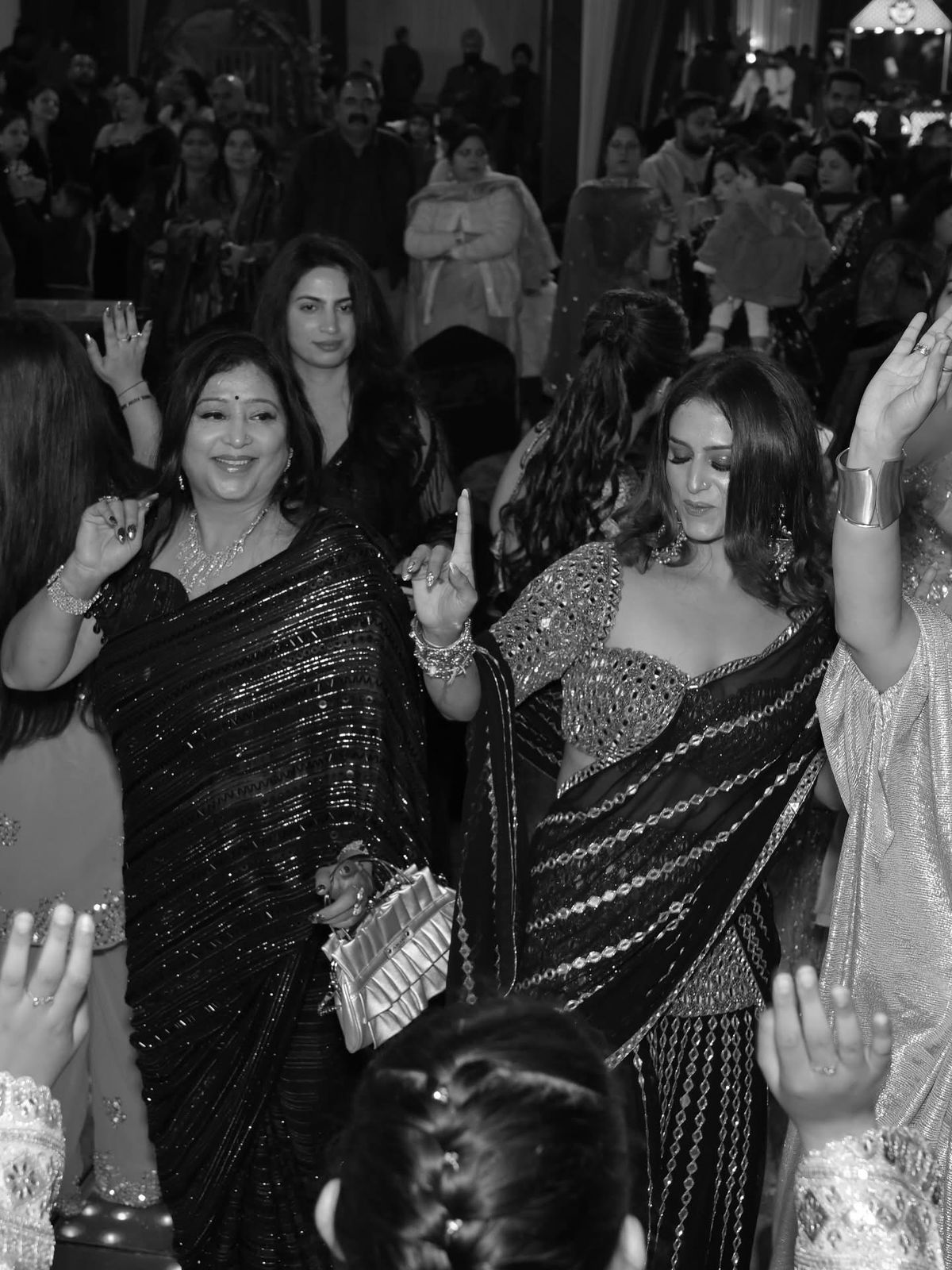 DFG Luxe Mirror-Embroidered Ready-to-Wear Saree-DFG-1812