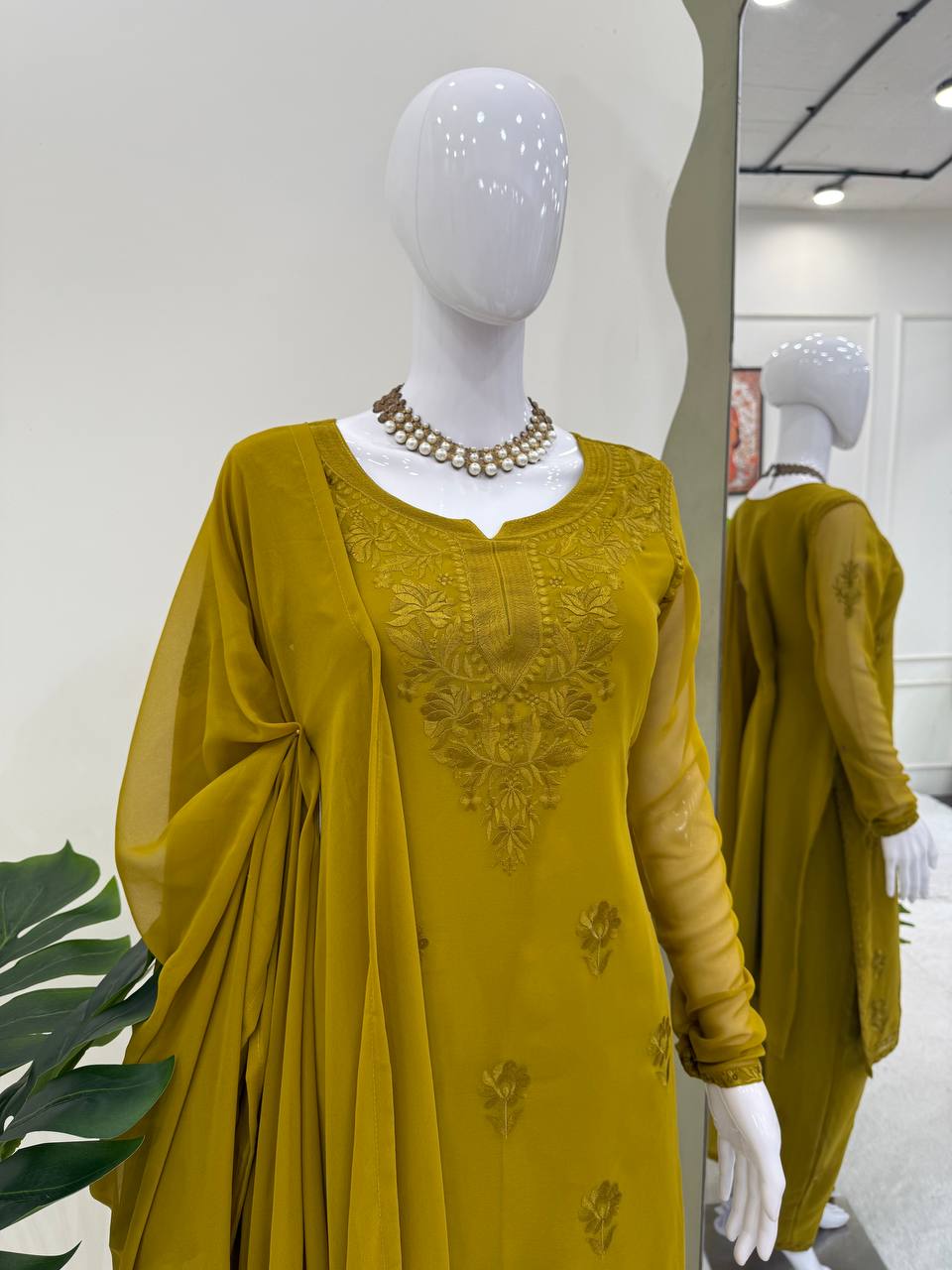 Premium Designer Foux Georgette 3-Piece Set with Intricate Thread Work, Elegant Pant & Lace Bordered Dupatta